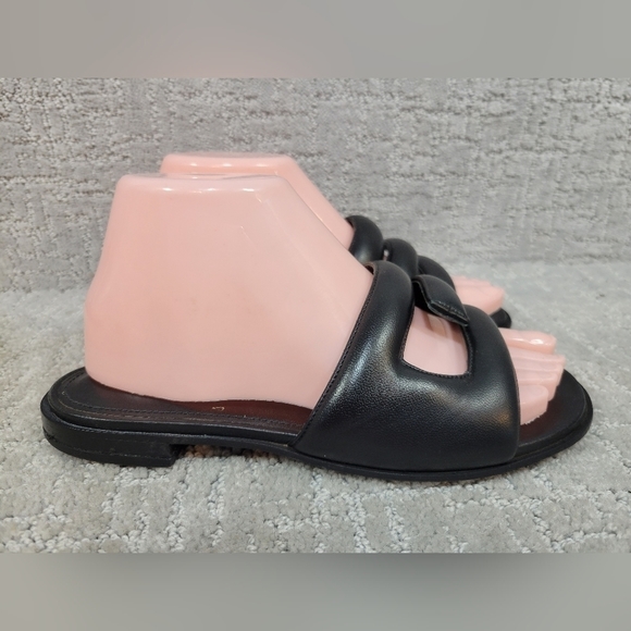 GIVENCHY G Logo Women's size 37 Black Slip On Leather Sandals - Picture 9 of 14